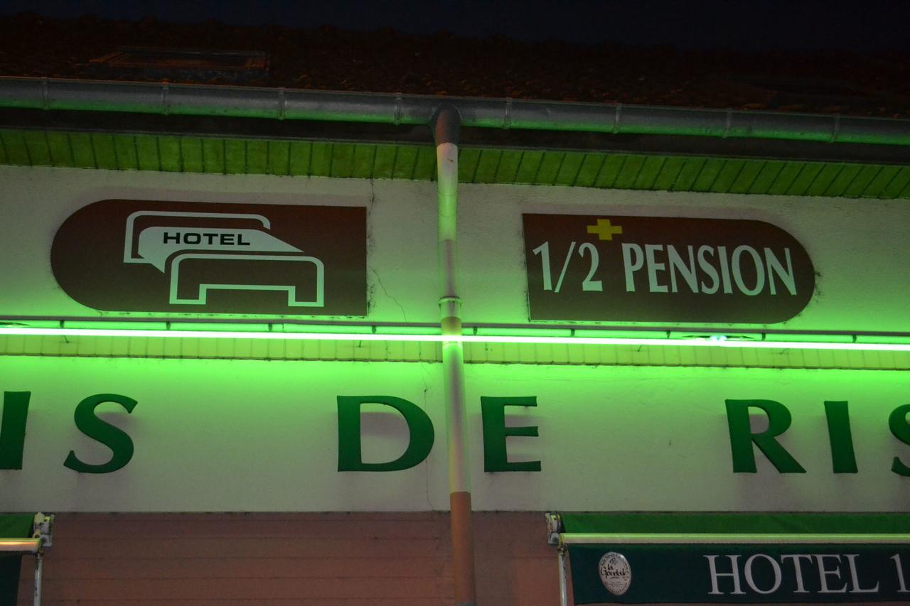 Le Relais De Risquetout Hem-Hardinval Eksteriør billede